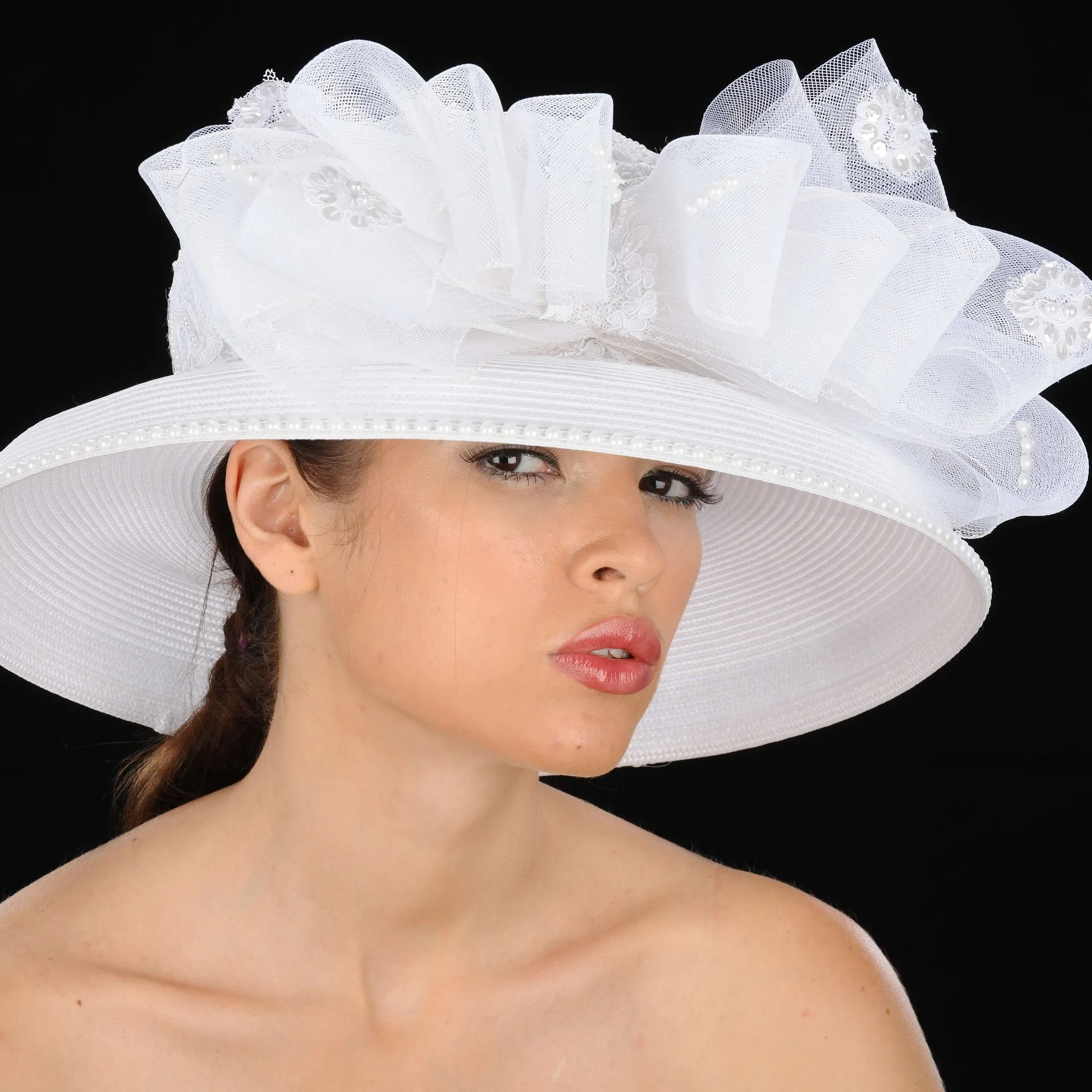 BW9035-White ladies Straw with horsehair and rhinestones