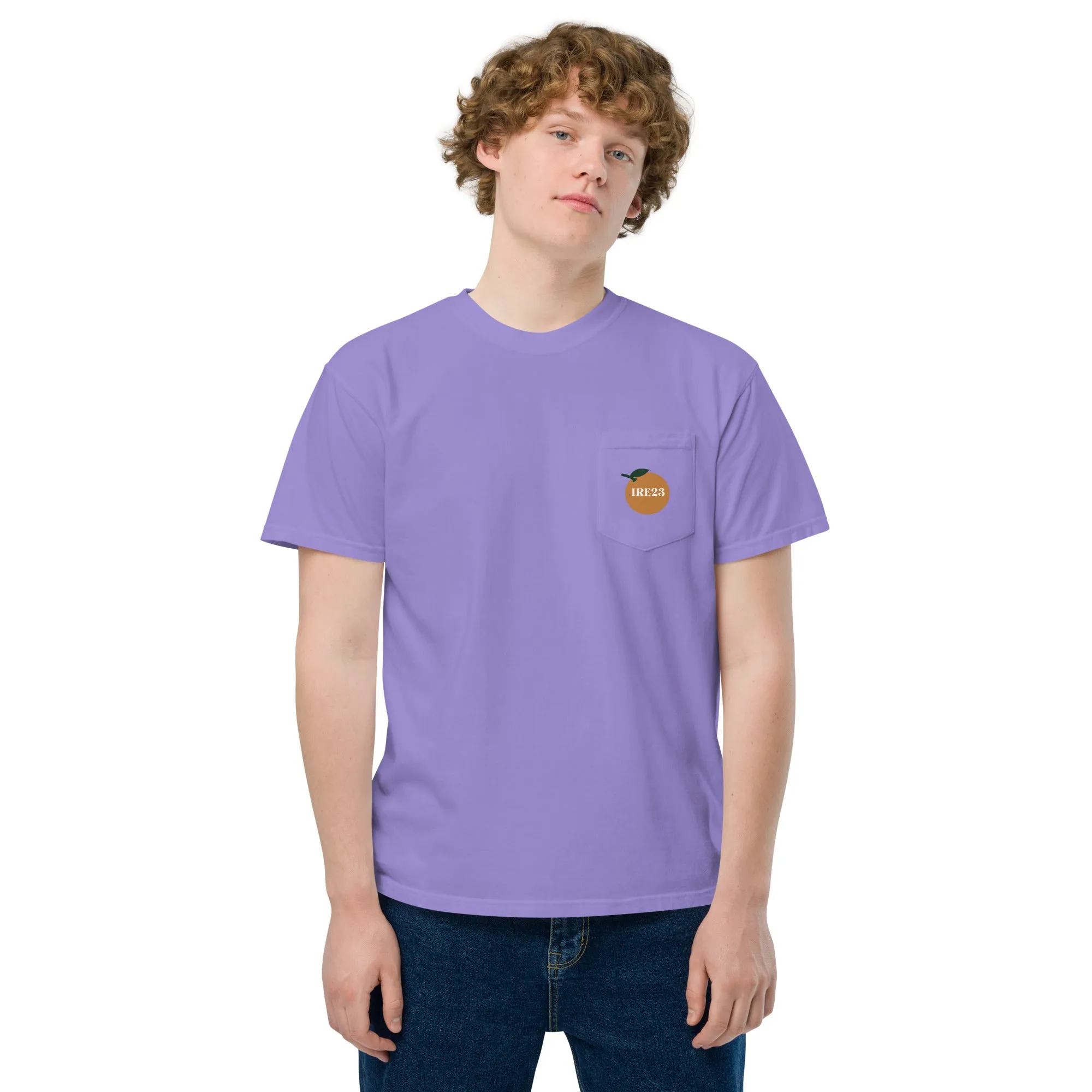 IRE23 garment-dyed pocket t-shirt