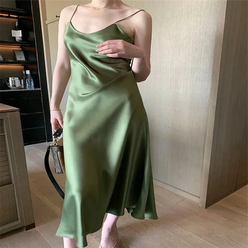 Satin Sleeveless Knee-Length Dress for Office Lady - Solid Sheath Style